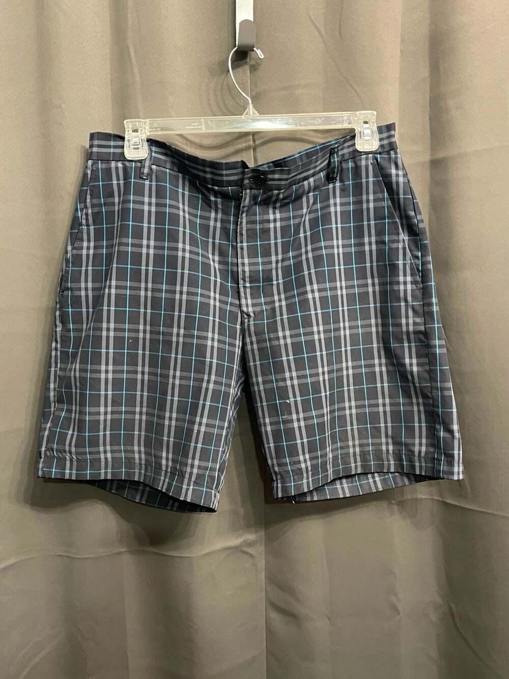 Ben Hogan Performance Men's Black Gray Blue Plaid Golf Shorts